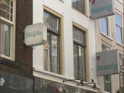 Herkomst: J.Vrolijk   datum: 12-5-2000