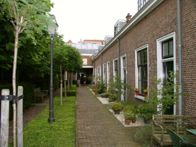 hofje-floris-van-dam-1